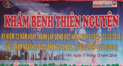 Bệnh viện Bệnh Nhiệt đới Trung ương tổ chức khám bệnh thiện nguyện tại xã Giao Yến, huyện Giao Thủy, tỉnh Nam Định